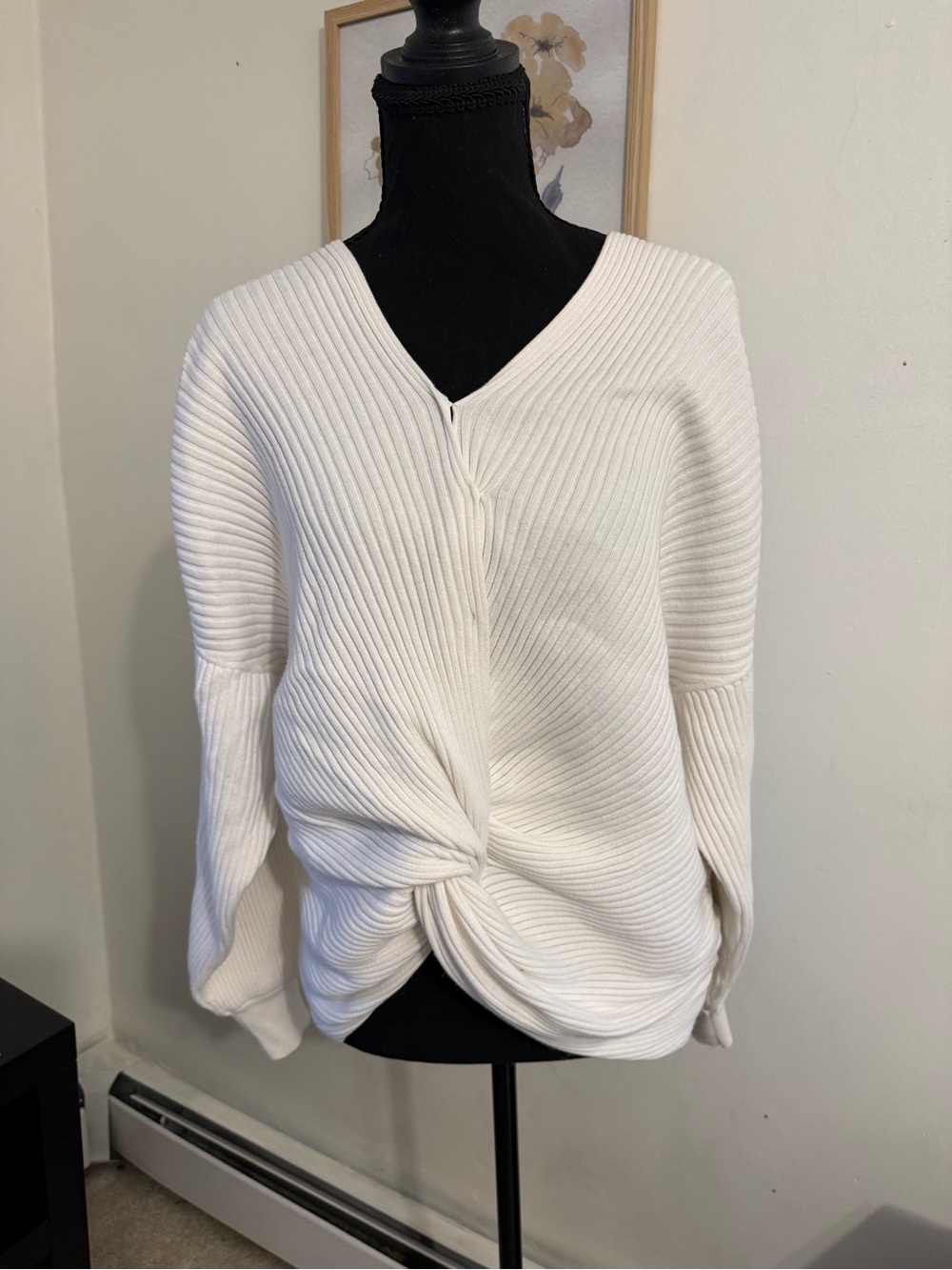 Hudson Los Angeles M White 100% Cotton Twist Front Ribbed Sweater